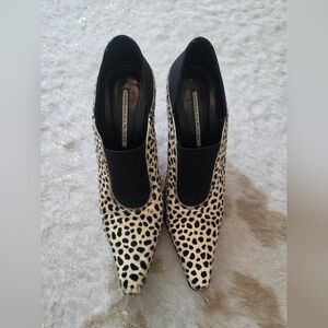 Donald J. Pliner Black and Cream Women's Shoes